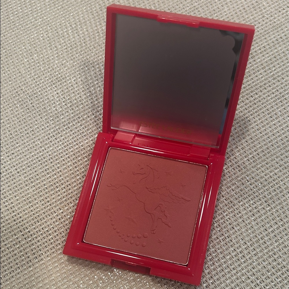 Estee Lauder Pure Color Wnvy Sculpting Blush Rebellious Rose color 420